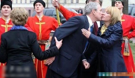 ��ɫ�Ĳ�ʲ,����ǿ��������ס,��������������(ͼ)